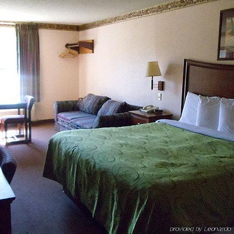 Clairmont Inn & Suites - Warren Pokój zdjęcie